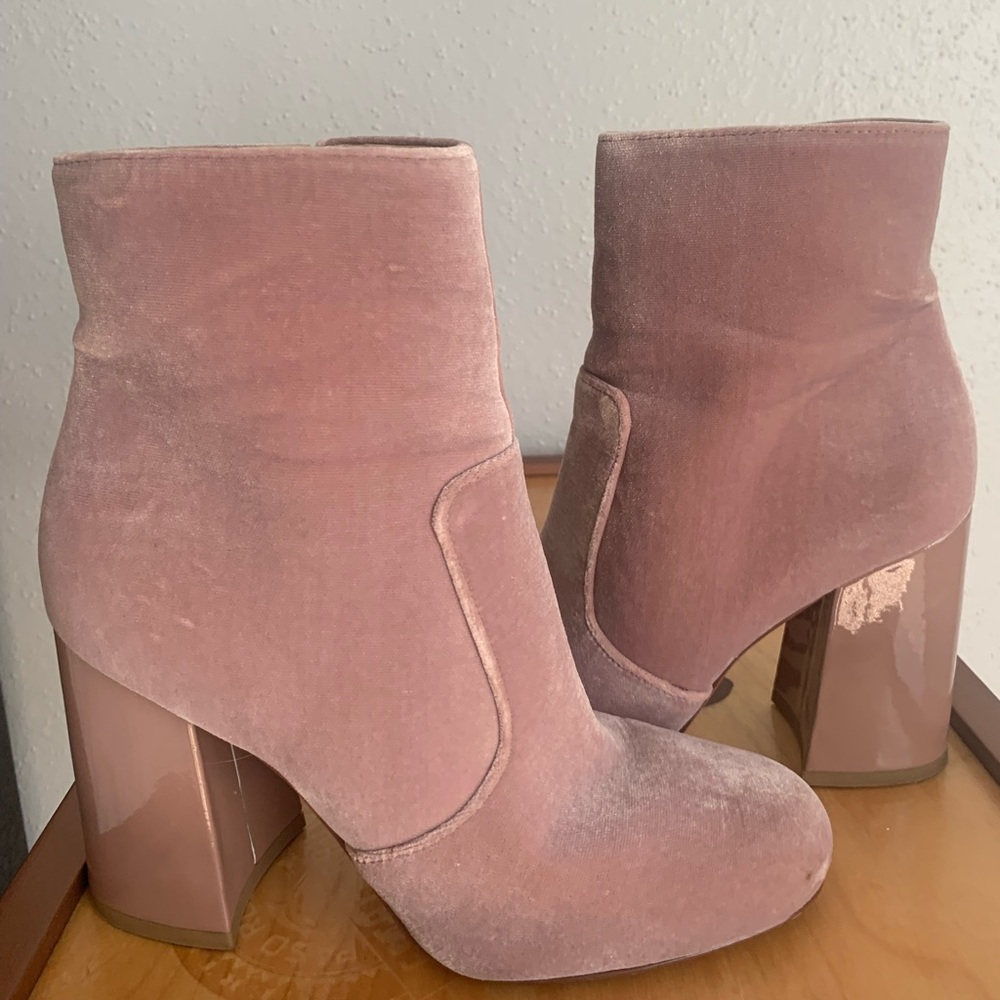 Nine West - Jilene Natural Boots